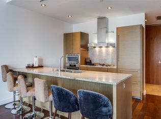 2900 McKinnon St APT 402, Dallas, TX 75201