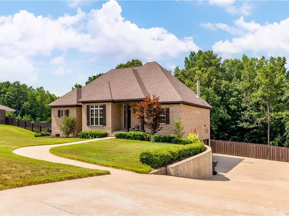 473 Southern Hills Dr, Wetumpka, AL 36093