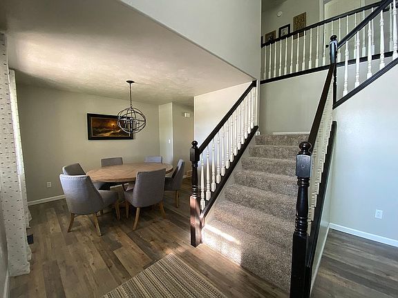5th image of 188 Cobblestone Ln