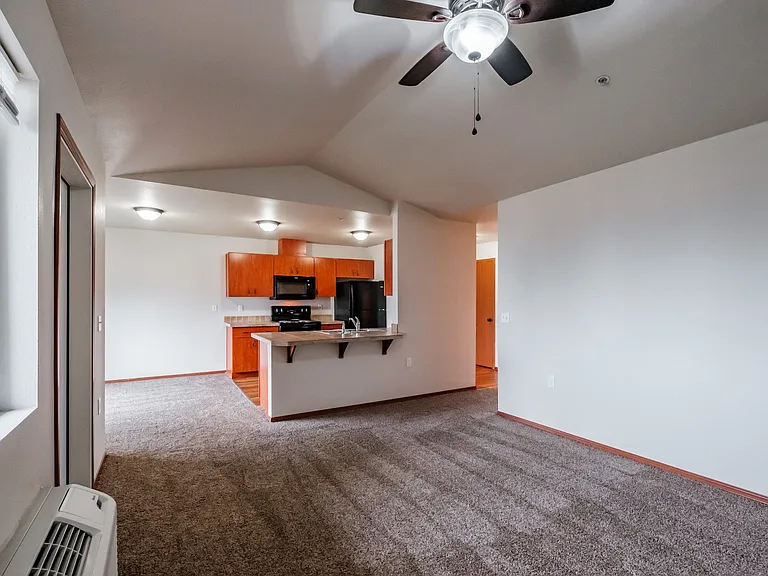 Aspen Place Apartments — Photo 61