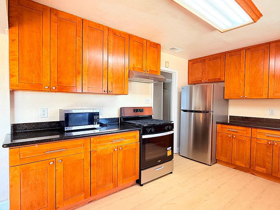 1st image of 2619 Richard Ave