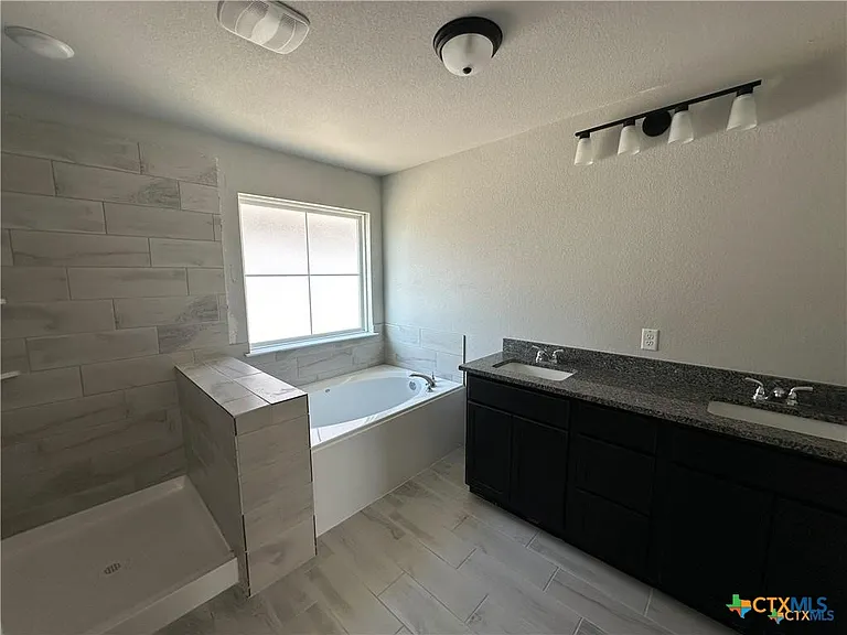 1814 Horatio St — Photo 19