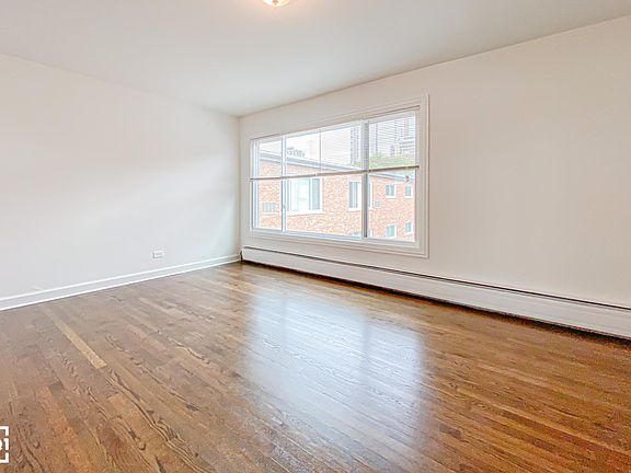 2nd image of 6000 N Winthrop Ave Unit 306