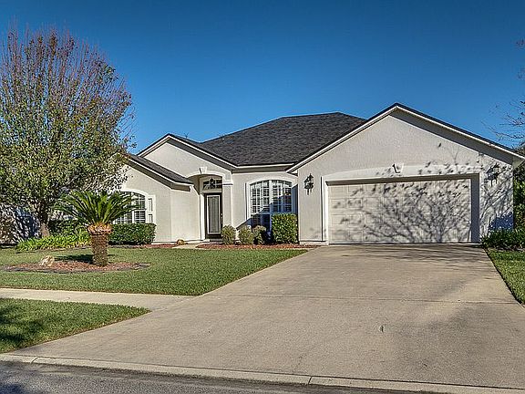 3rd image of 13718 Harbor Creek Pl