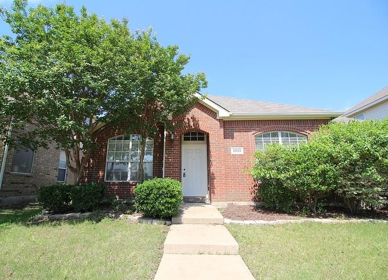 1st image of 3008 Longleaf Ln