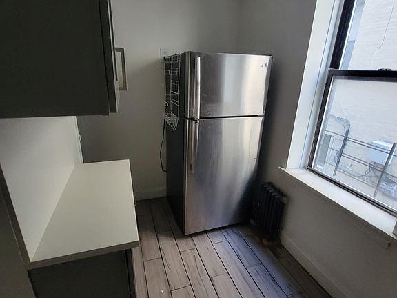 3rd image of 1597 Bedford Ave APT 2C