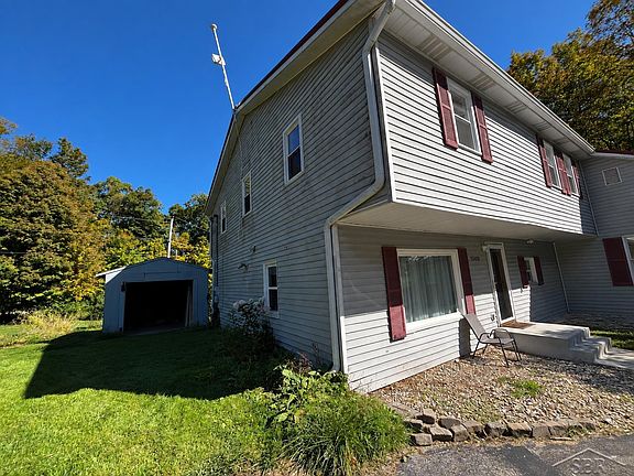 2nd image of 15009 Main St