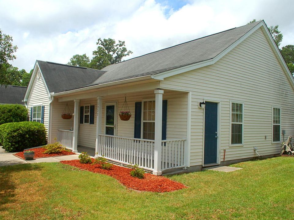 2nd image of 5232 Copley Cir