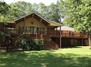 72 Melba Dr, West Point, MS 39773