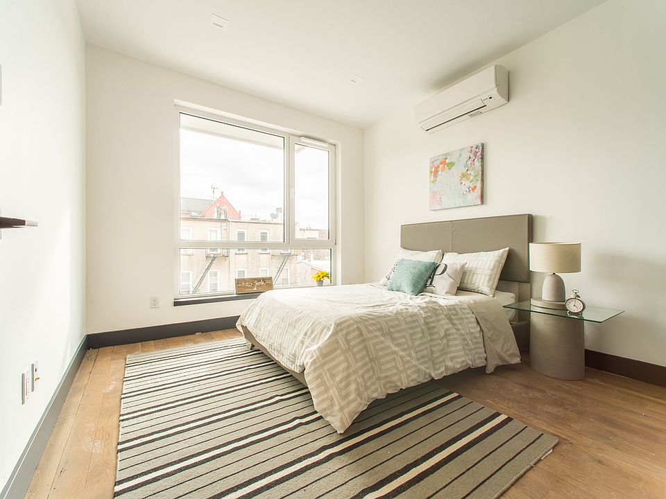 1st image of 834 Lexington Ave #443
