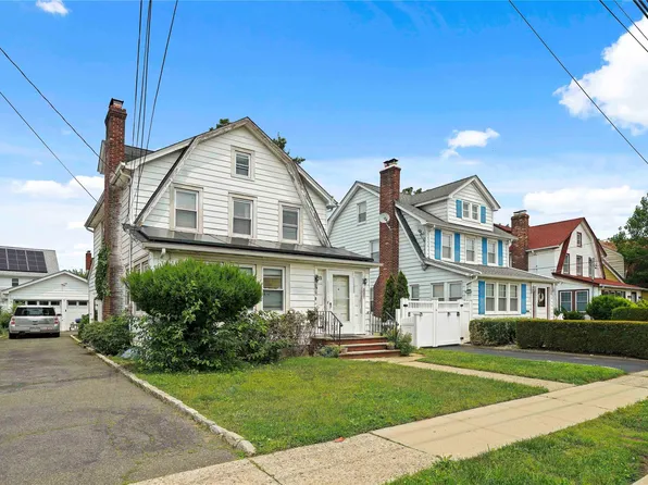 109 Leverich Street, Hempstead, NY 11550