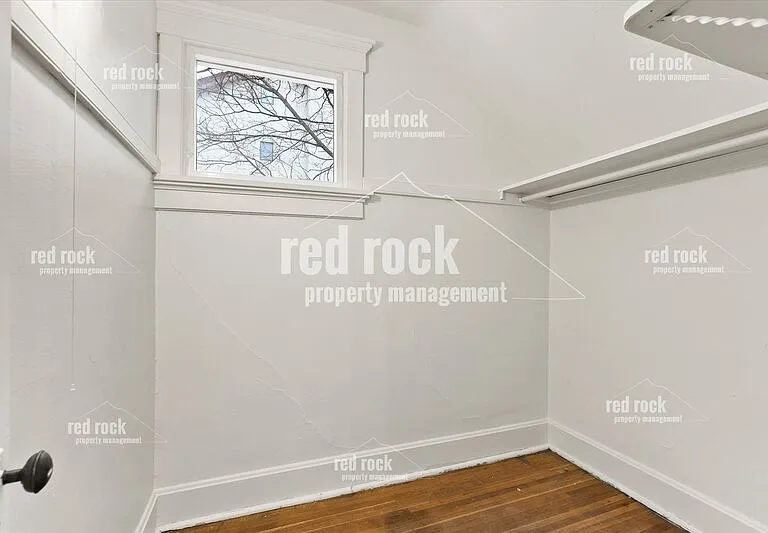 615 W 6th Ave #D — Photo 5