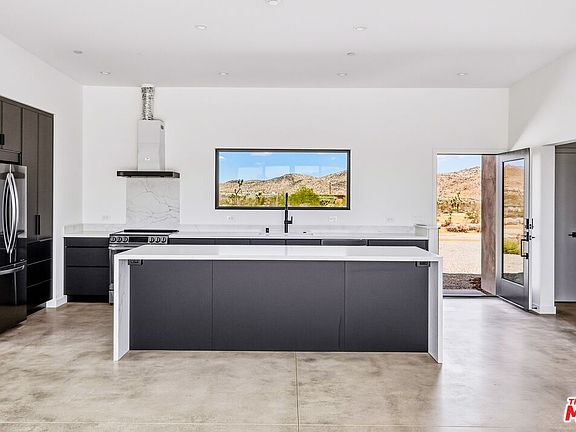 2nd image of 60417 Belfair Dr