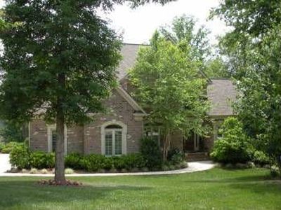 184 Mill Pond Rd, Lake Wylie, SC, 29710
