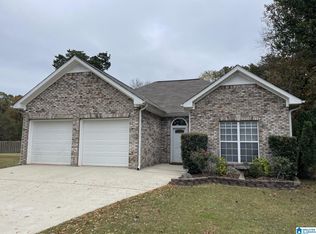 246 King Arthur Pl, Alabaster, AL 35007