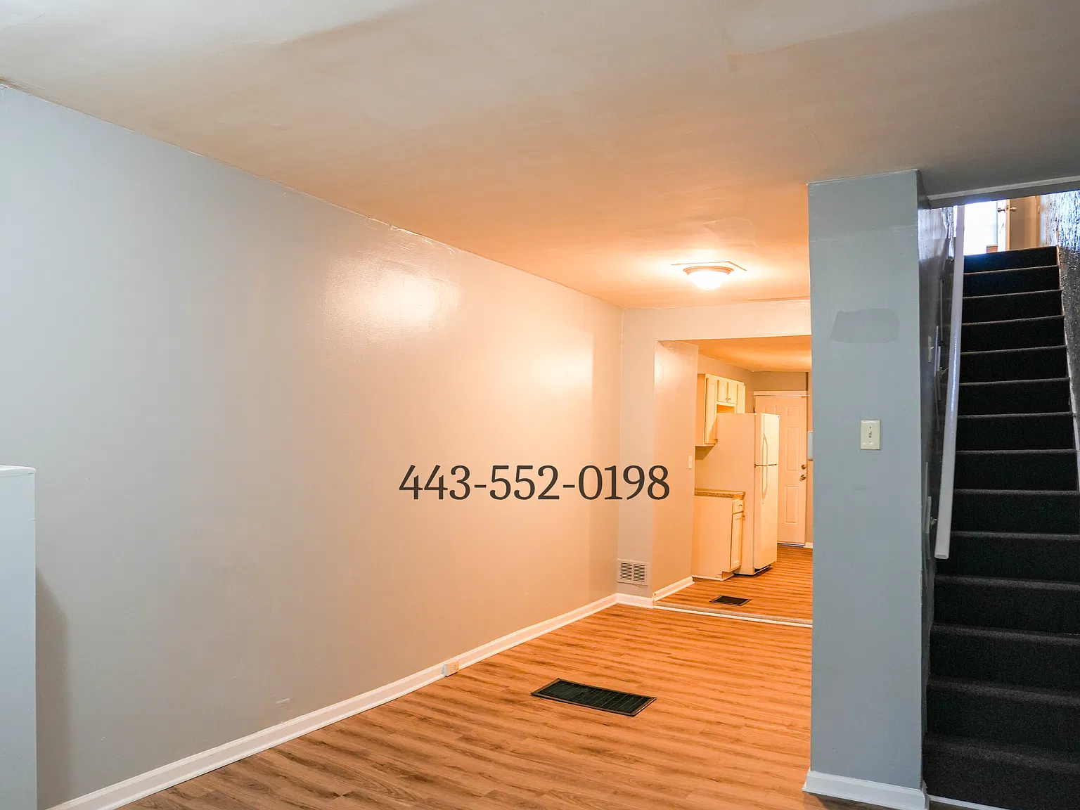 2 bed, 1100 sqft, $1,650 — Photo 2