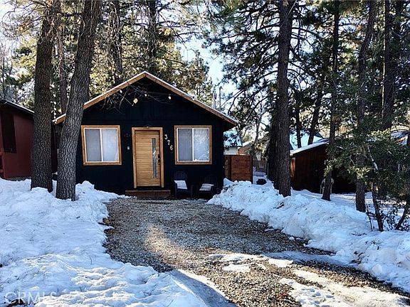 2nd image of 376 Riverside Ave