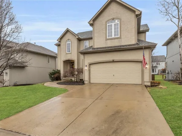 24507 W 91st Ter, Lenexa, KS 66227