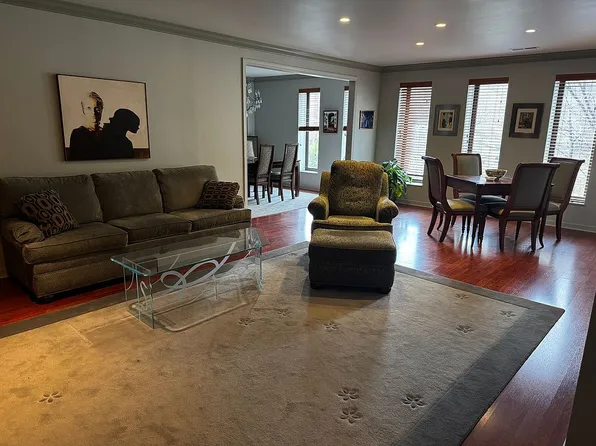 540 N Neville St APT 202, Pittsburgh, PA 15213