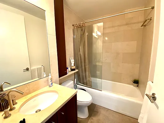 Rented by Douglas Elliman | media 25