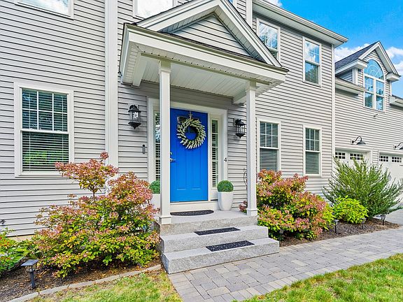2nd image of 4 Wisteria Ln