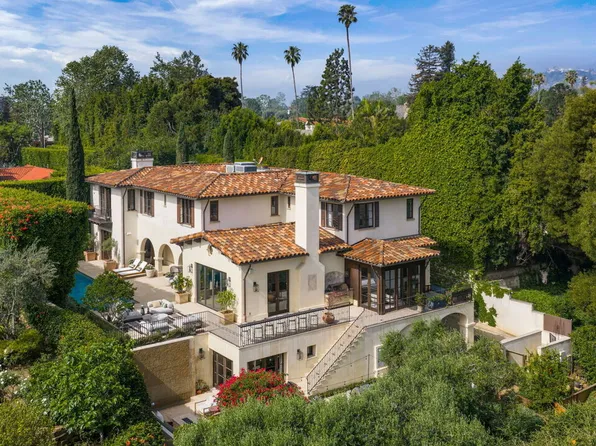 182 N Carmelina Ave, Los Angeles, CA 90049