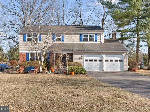 857 Elm St, Hatfield, PA 19440