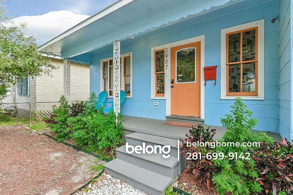 3 bed, 2.0 bath, 1422 sqft, $1,995 — Photo 2