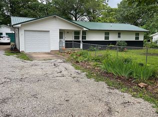 137 Lone Elm Dr, Carl Junction, MO 64834