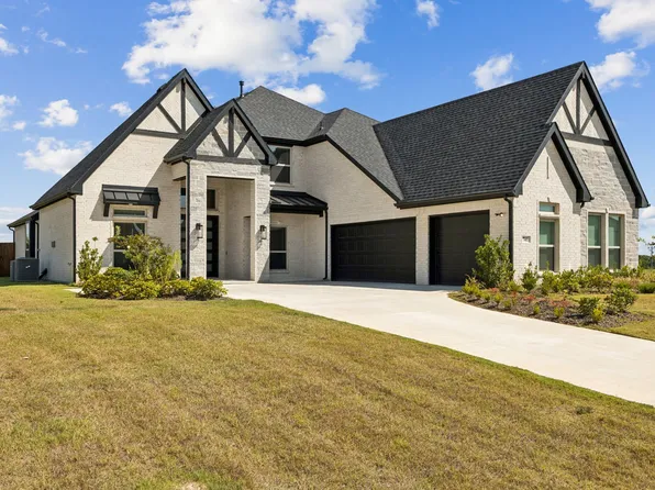 741 Emerald Valley Dr, Ovilla, TX 75154