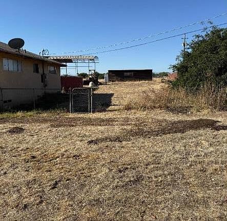 3rd image of 8447 Muller Rd