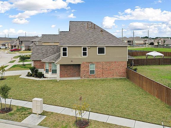 4th image of 19802 Haven Cliff Ln