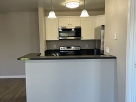 2nd image of 1363-1391 27th St #232