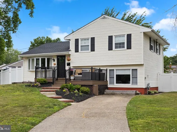 127 Miry Brook Rd, Hamilton, NJ 08690