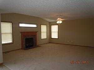 3rd image of 5400 Bannon Crossings Dr