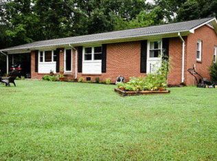 5124 Wadena Ct, Greensboro, NC 27407