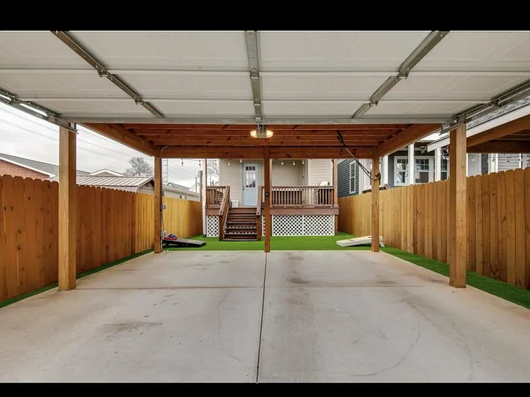 5609 Pennsylvania Ave — Photo 31