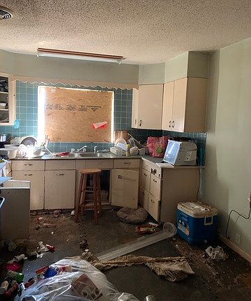 3rd image of 2832 Benrus Blvd