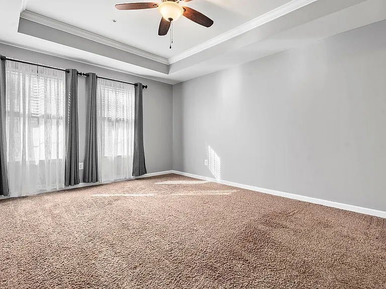 4527 Foster Ave — Photo 13
