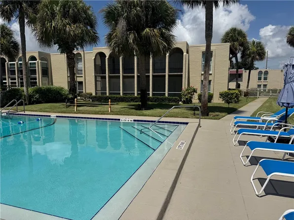 835 18th St APT 705, Vero Beach, FL 32960