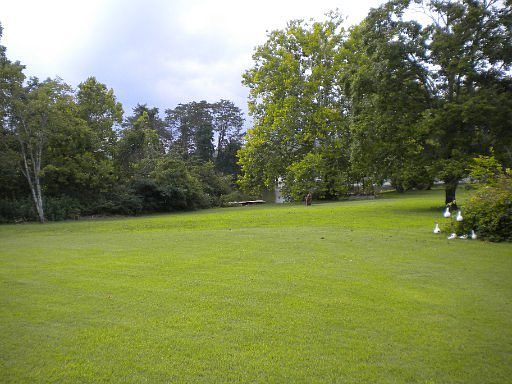5th image of 109 Trout Ln