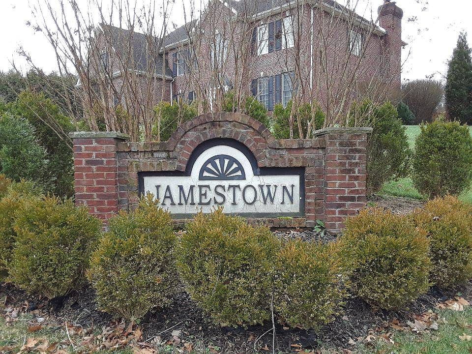 1st image of 5 Jamestown Rd