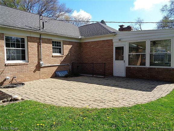 4th image of 5968 Easy Pace Cir NW