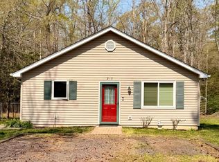 213 12th St, Colonial Beach, VA 22443