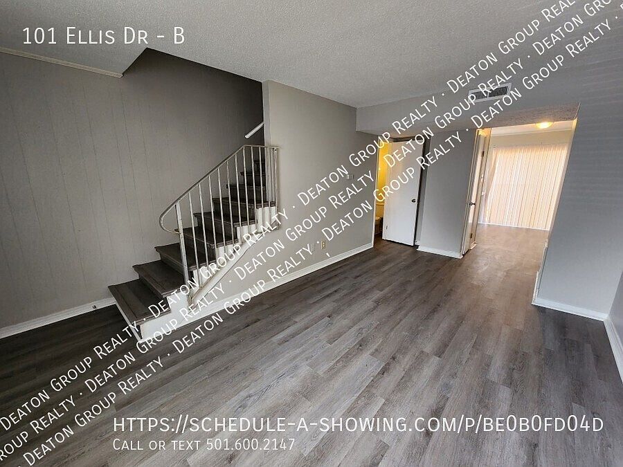 1st image of 101 Ellis Dr #B