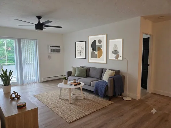 1000 Lexington Street, 1000 Lexington St APT 42, Waltham, MA 02452