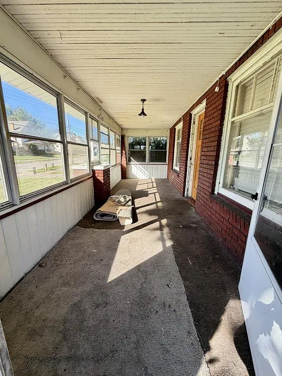 56 Shadyside Dr. — Photo 2