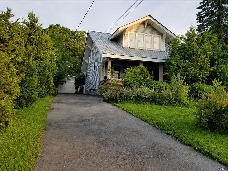 1st image of 170 E Main St
