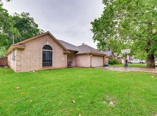 12318 11th St, Santa Fe, TX 77510