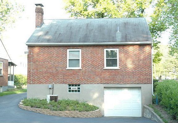 2nd image of 8338 Burns Ave